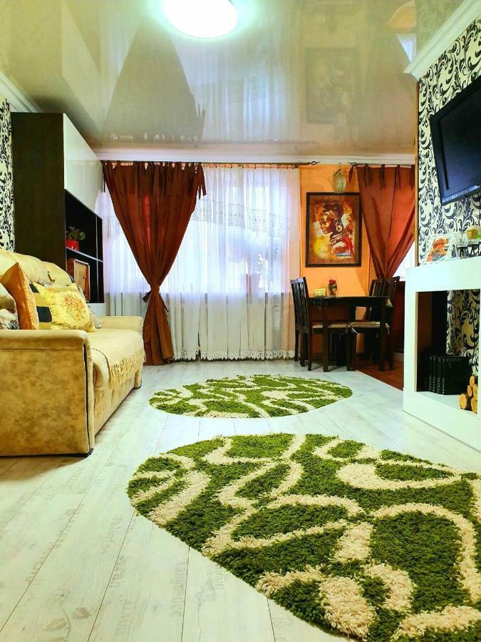 Apartment Ushakova 16 Dnipro Exteriör bild